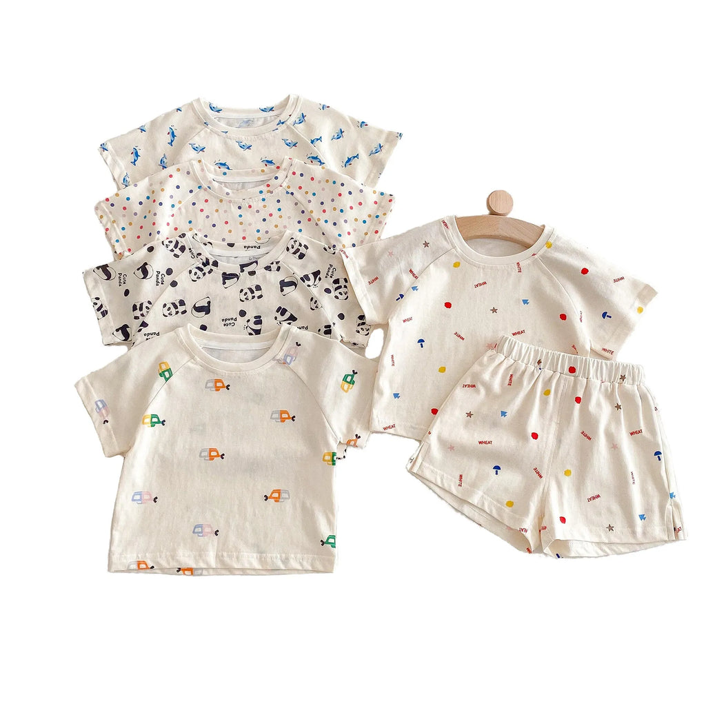 Cartoon print cotton baby two-piece outfit with short sleeve shirt and shorts in submarine pattern