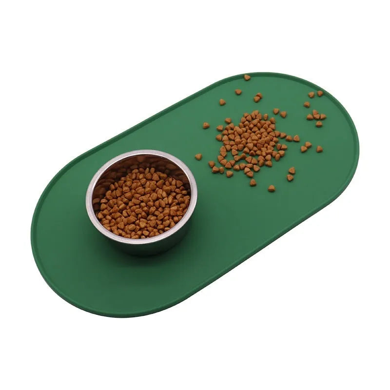 Silicone waterproof cat feeding placemat in green colour showing size dimensions
