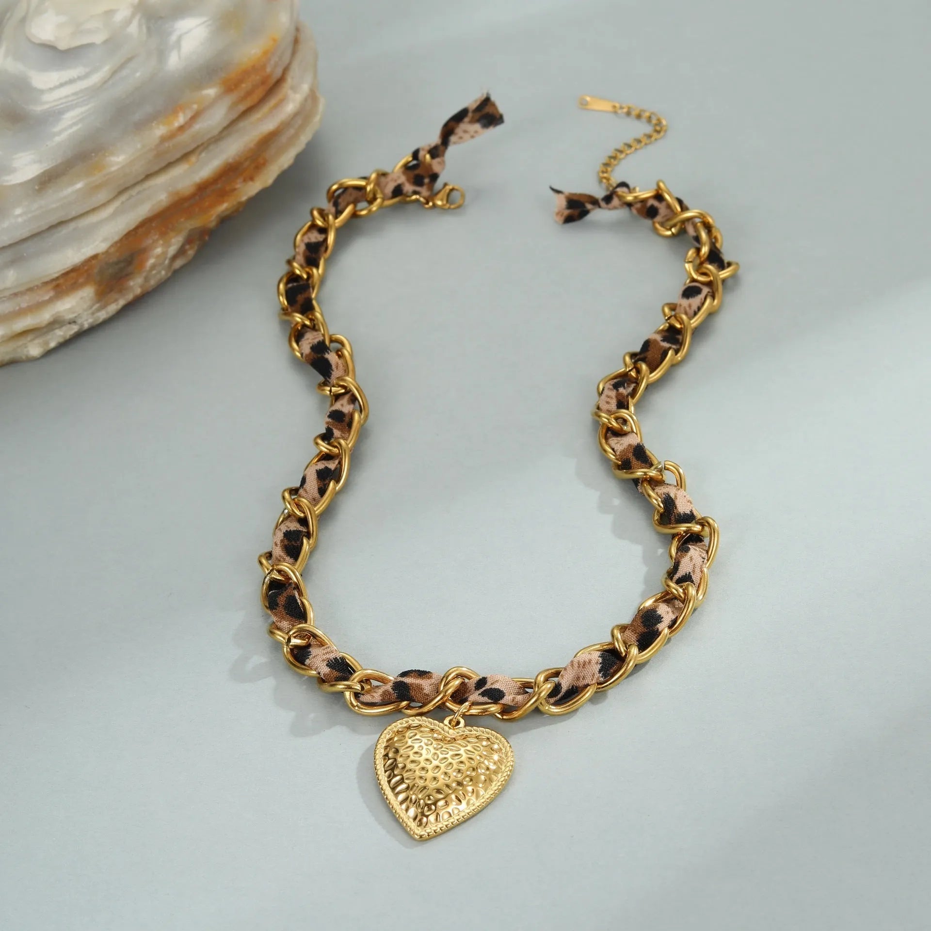 Geometric leopard love pendant stainless steel necklace with chain