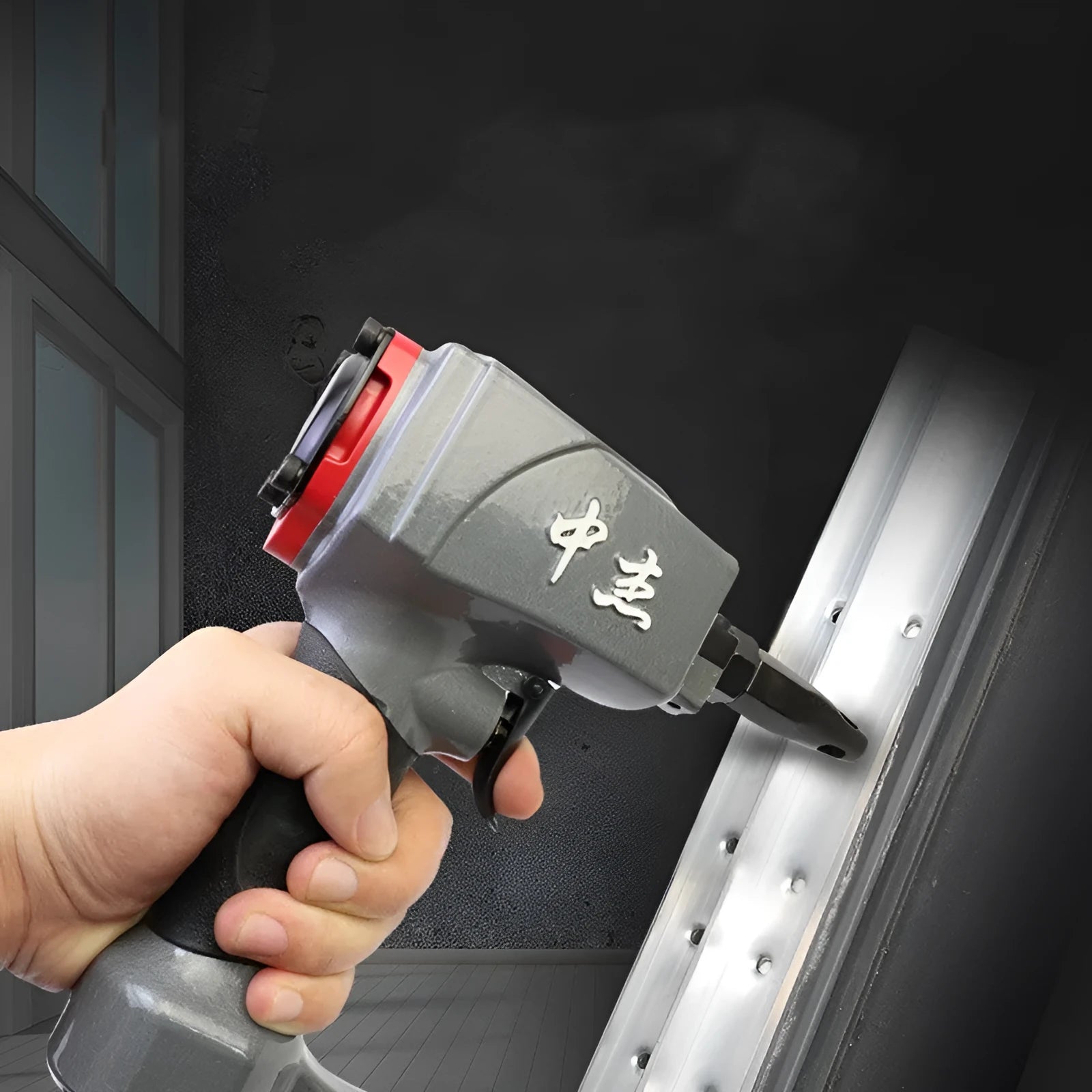 DK30 air-powered metal sheet punching nail gun for riveted clothing fabrics