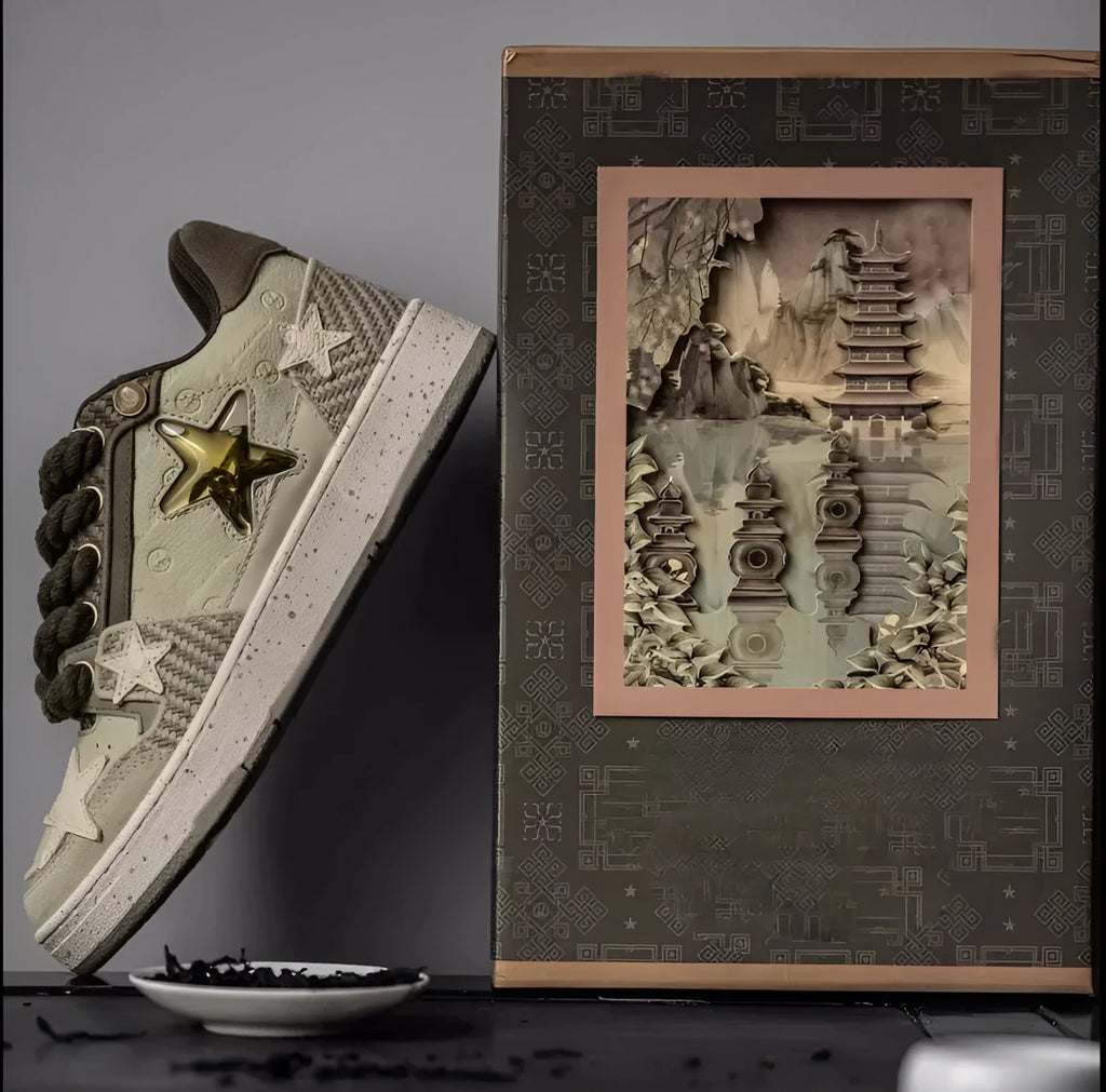 Green China-chic star casual shoes with multi-material stitching and rubber soles