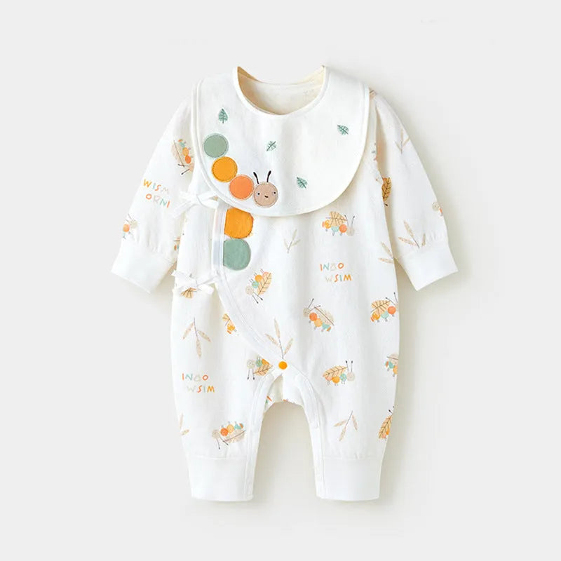 Baby one-piece cotton romper in white with short sleeves, suitable for newborns up to 66cm