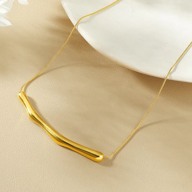 Women's pleated titanium steel necklace in gold and steel electroplated finishes