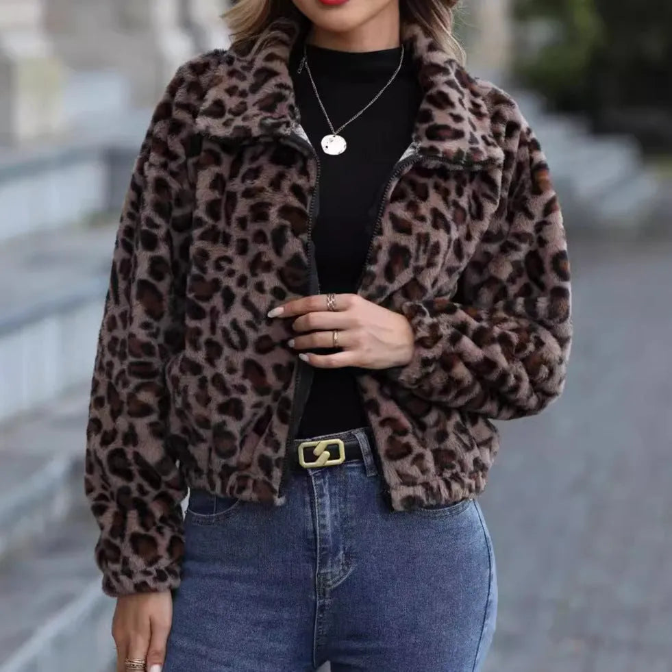 Women's leopard print plush coat with raglan sleeves and front zipper in street fashion style