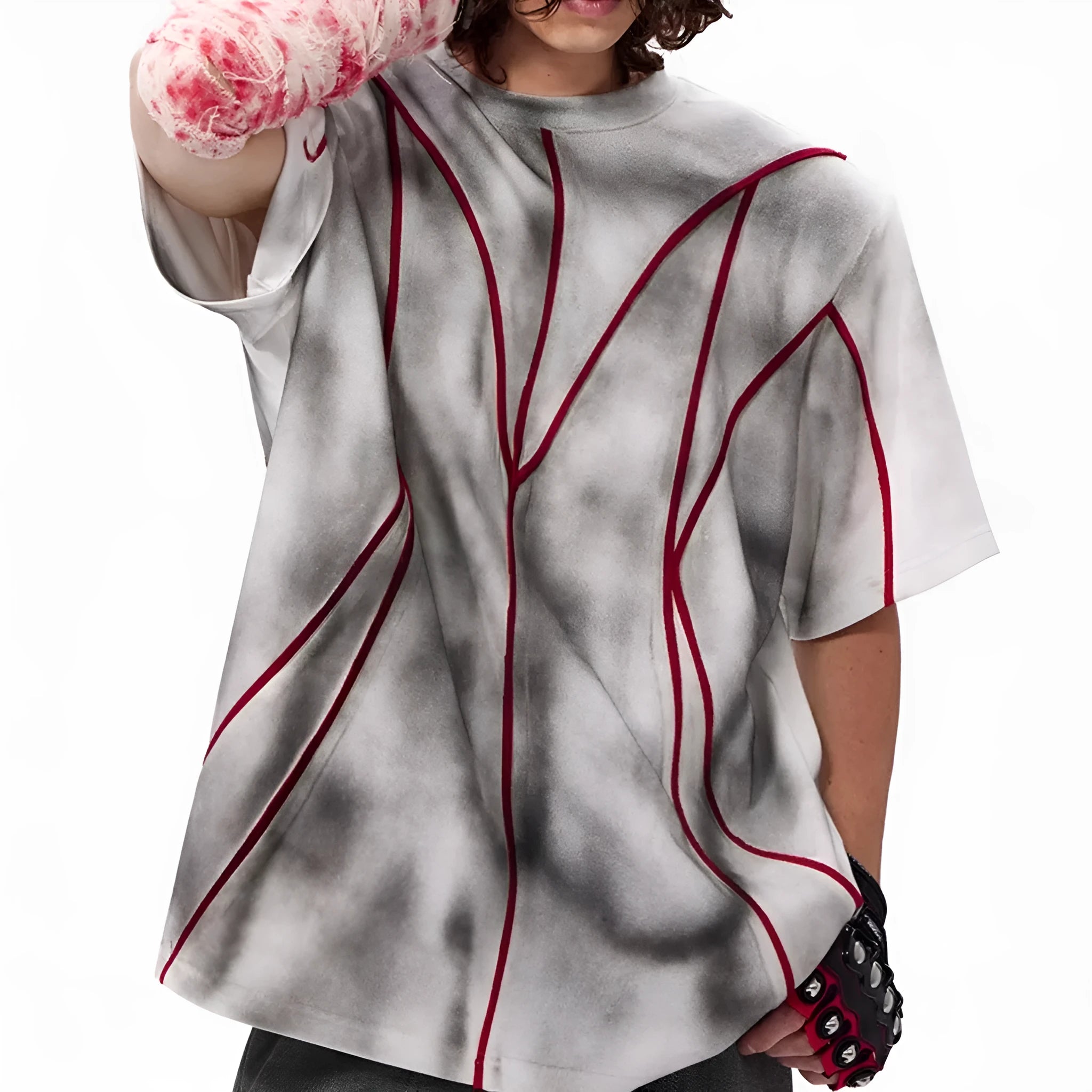 Women's padded shoulder t-shirt with three-dimensional line patchwork design on front