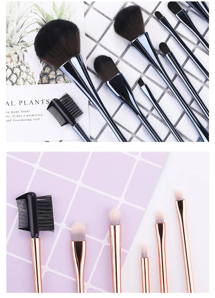 Small waist makeup brush set with nylon bristles and plastic handles in multiple colours