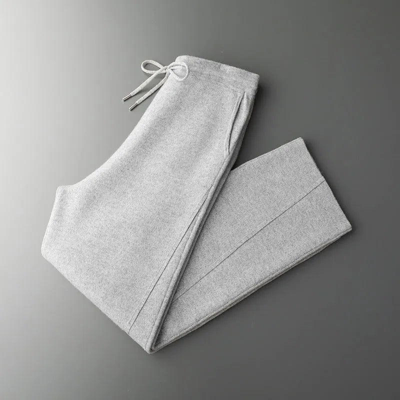 Men's seamless wool hoodie and jogger pants casual two-piece set in Dark Gray with drawstring hood and zip front