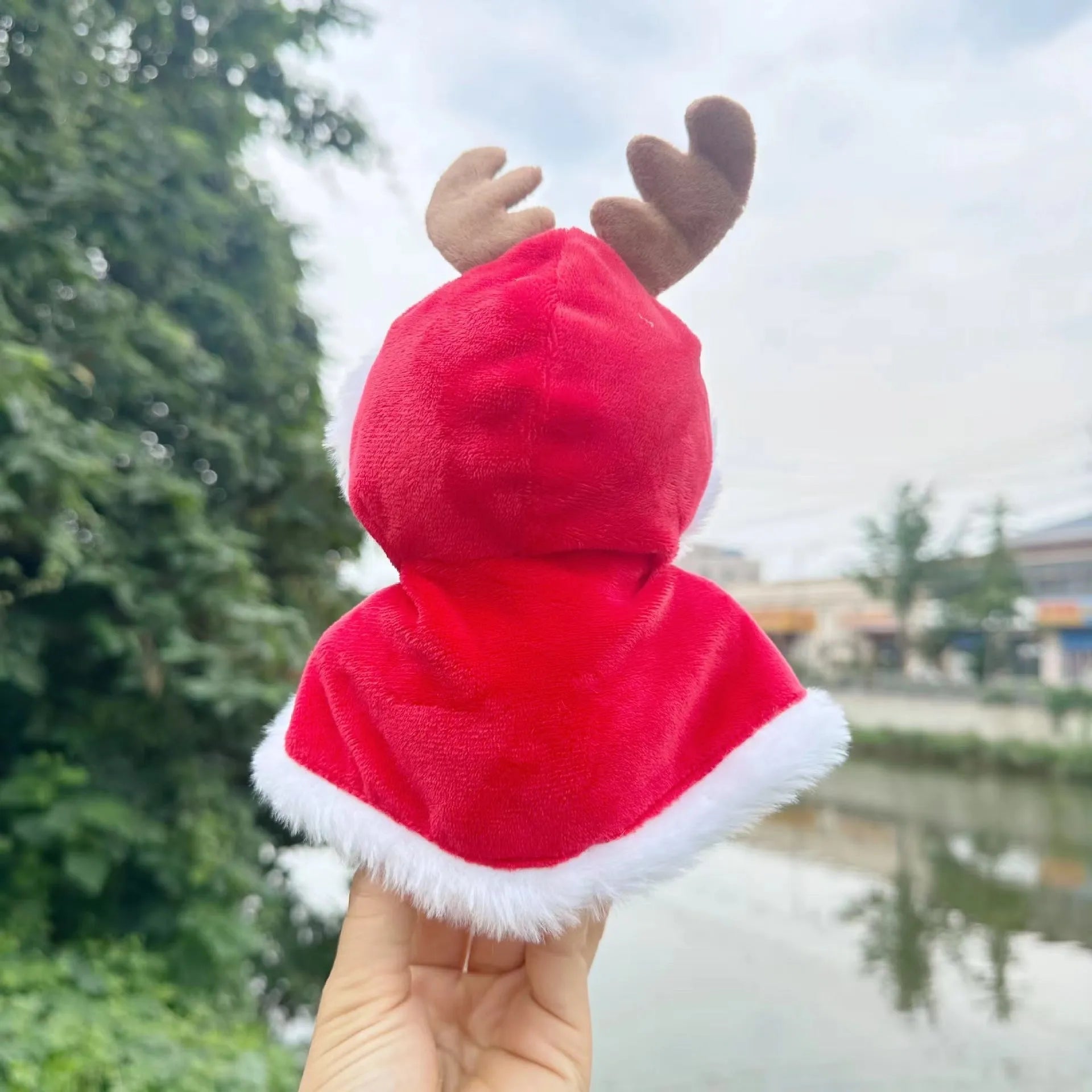 Annoying Duck doll wearing plush antlers cloak Christmas suit designed for 15CM dolls