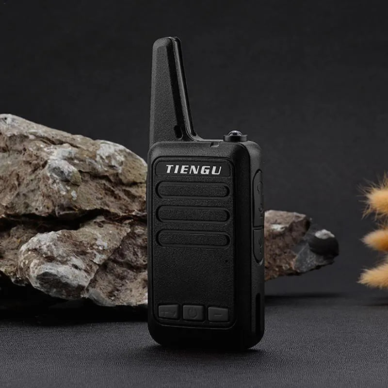 TIENGU black wireless handheld radio intercom with LED flashlight and back clip