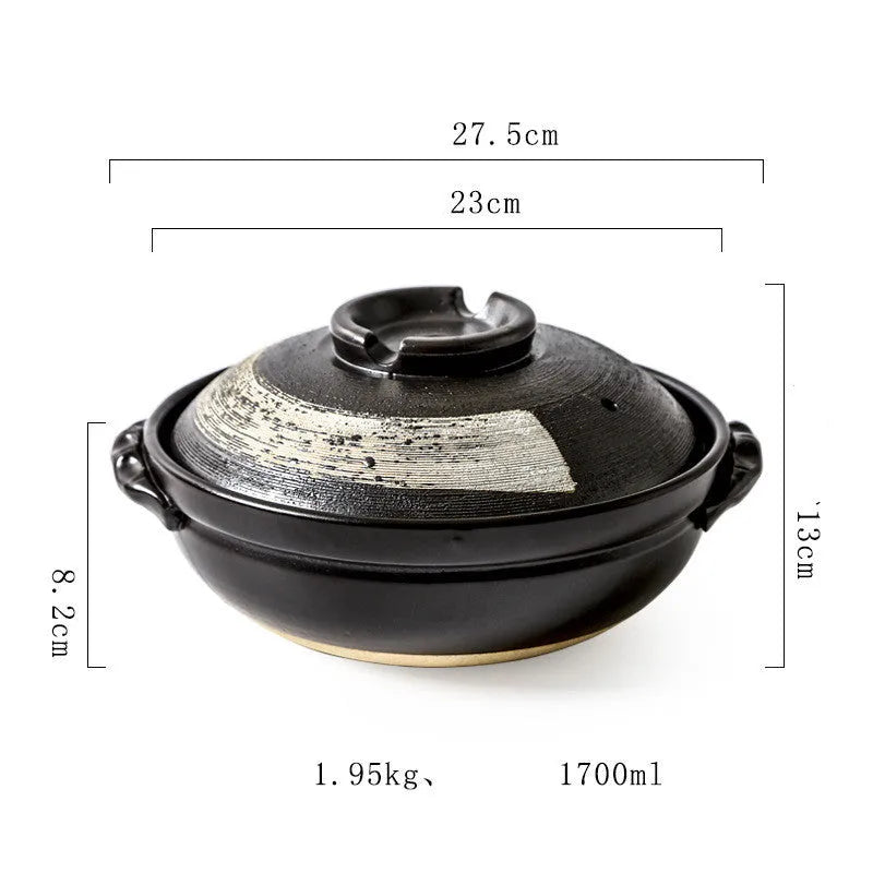 Ceramic casserole pot with lid, 2800ml size, on gas stove, uncoated clay finish