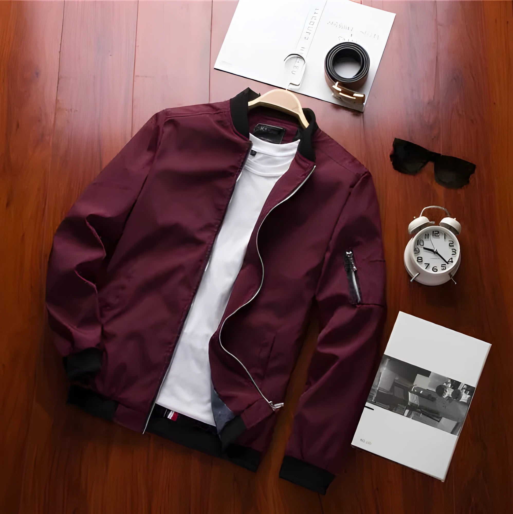 Men's slim fit baseball jacket with side zippered pockets in solid colour