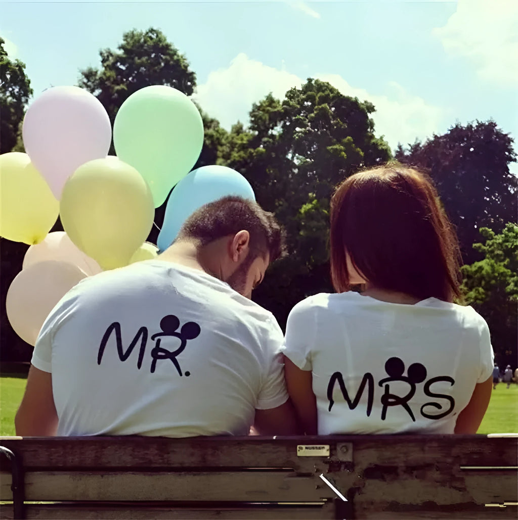 Matching MR and MRS couple T-shirts made from polyester fibre in multiple sizes