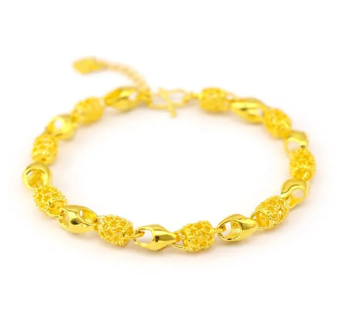 Gold-plated brass bracelet with vacuum gold finish on brass base for wedding photography