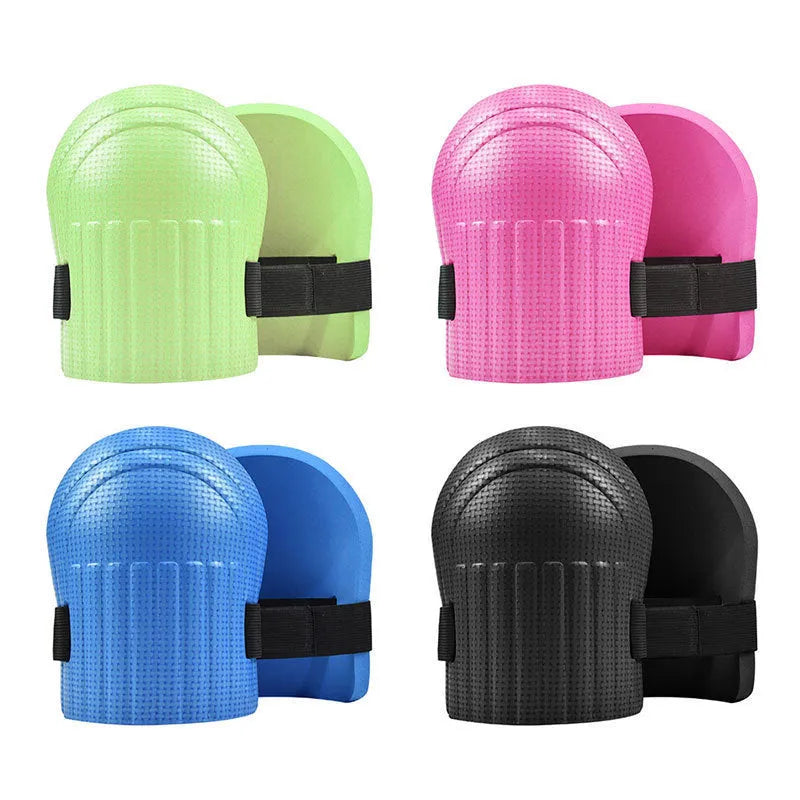 A pair of EVA foam kneepads in assorted colours for construction and DIY work.