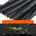 Retractable car sunshade curtain in thick opaque cloth with roller shutter mechanism