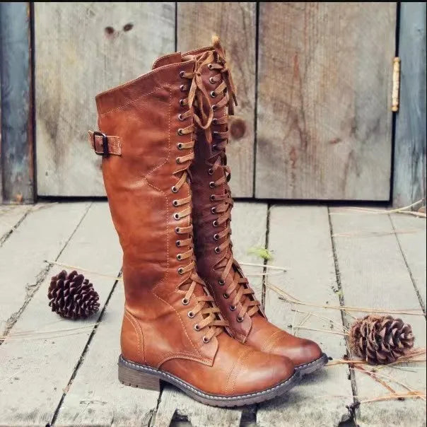 Casual solid-colour high leg boots with a chunky low heel and round toe in wine red