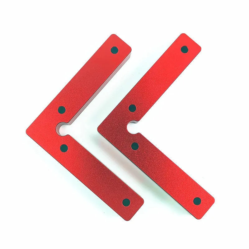 Aluminium right angle positioning block for woodworking jigsaw fixtures.
