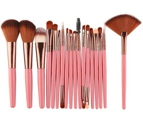 18-piece makeup brush set showing various brush shapes including fan tools for powder and contouring