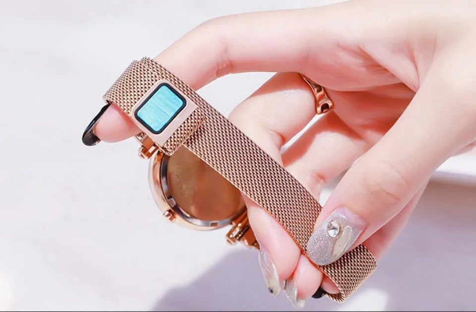 Starry Sky women's watch with magnetic mesh strap, 34mm alloy case, glass surface, diamond dial, available in multiple colours