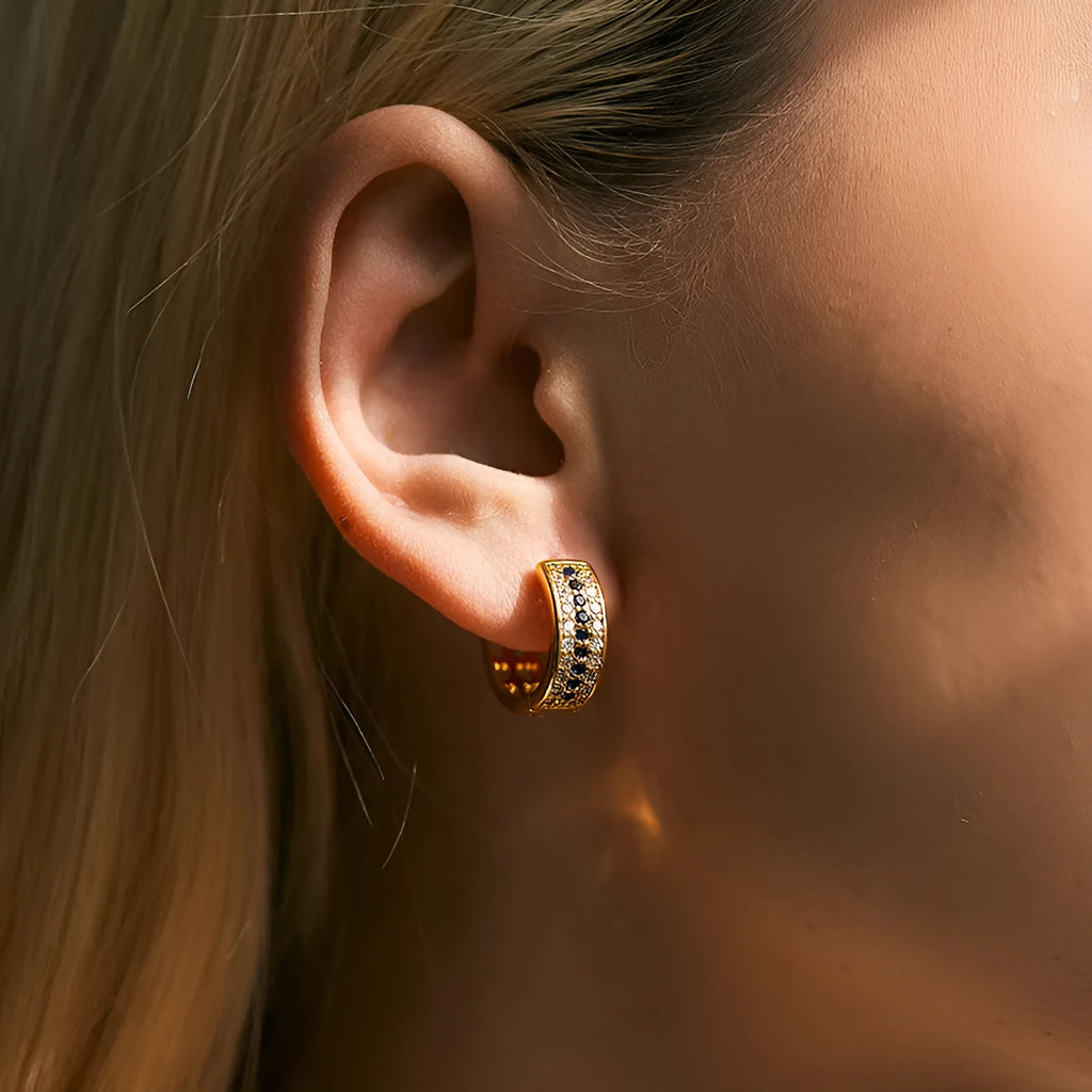 Women's round geometric earrings with gold plating on copper base, colour KE1268