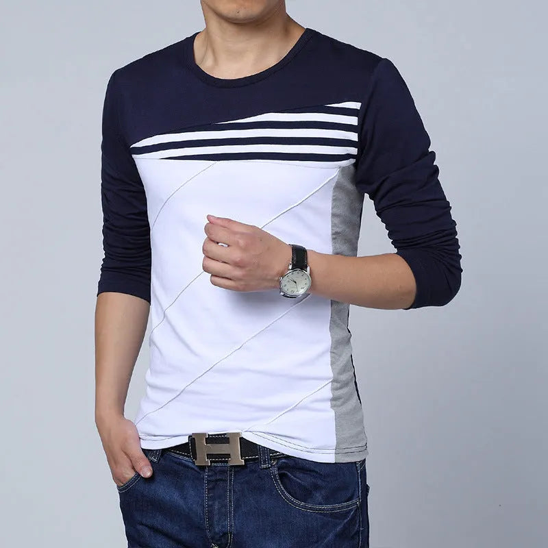 Colourblock T-shirt with white contrast collar for business gentlemen over 35, made from combed cotton and viscose blend