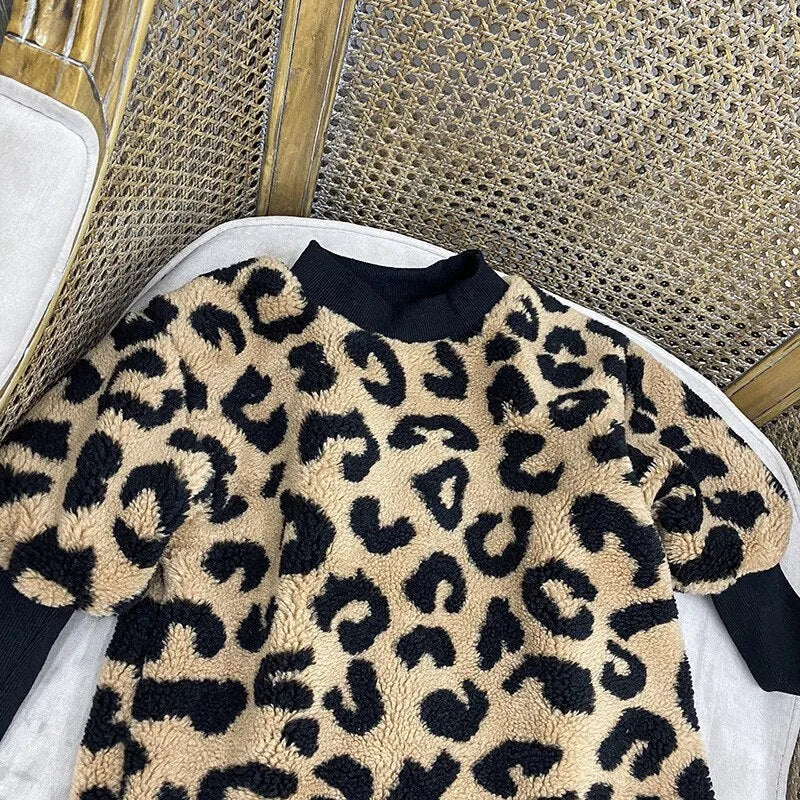 Girls long sleeve leopard print t shirt in brown, cotton blend, available in sizes 80 to 130 cm