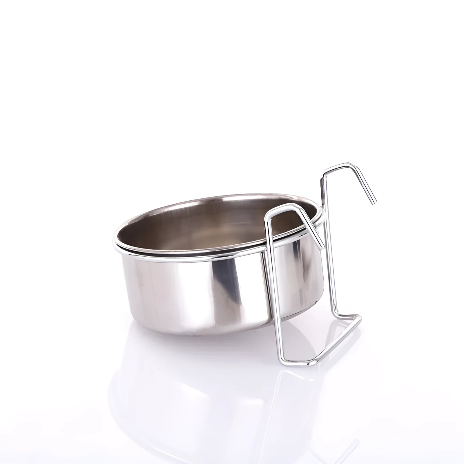 Set of six stainless steel pet food bowls with frame, sizes 10cm to 20cm, on floor