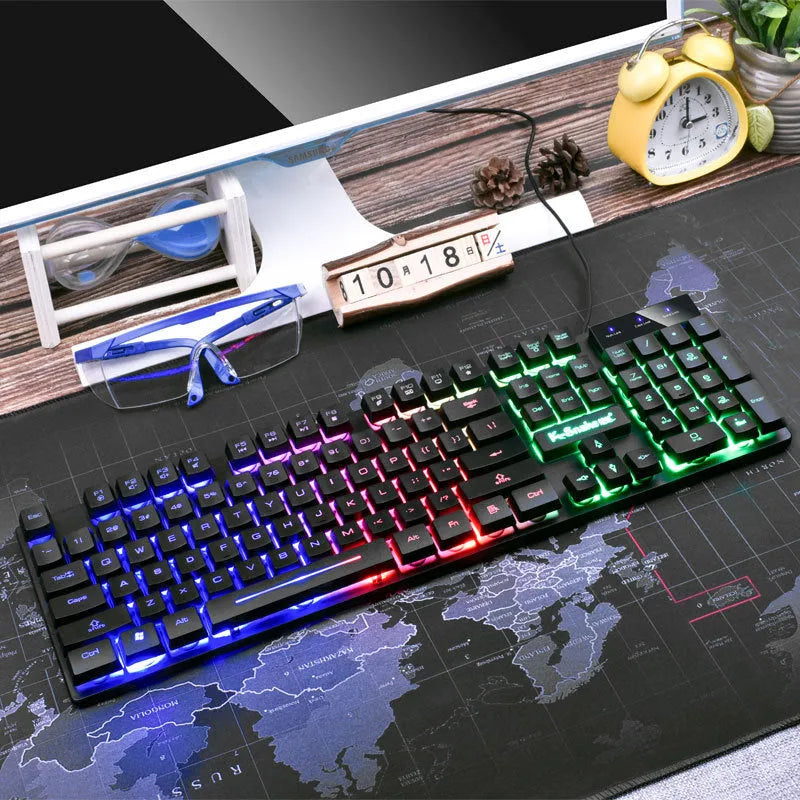 Wired USB gaming keyboard with 104 keys, backlight, black colour, plastic body