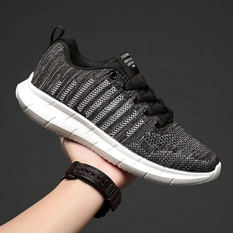 Men's black flying woven sneakers with colour-blocking stitching, breathable mesh upper, MD sole for jogging