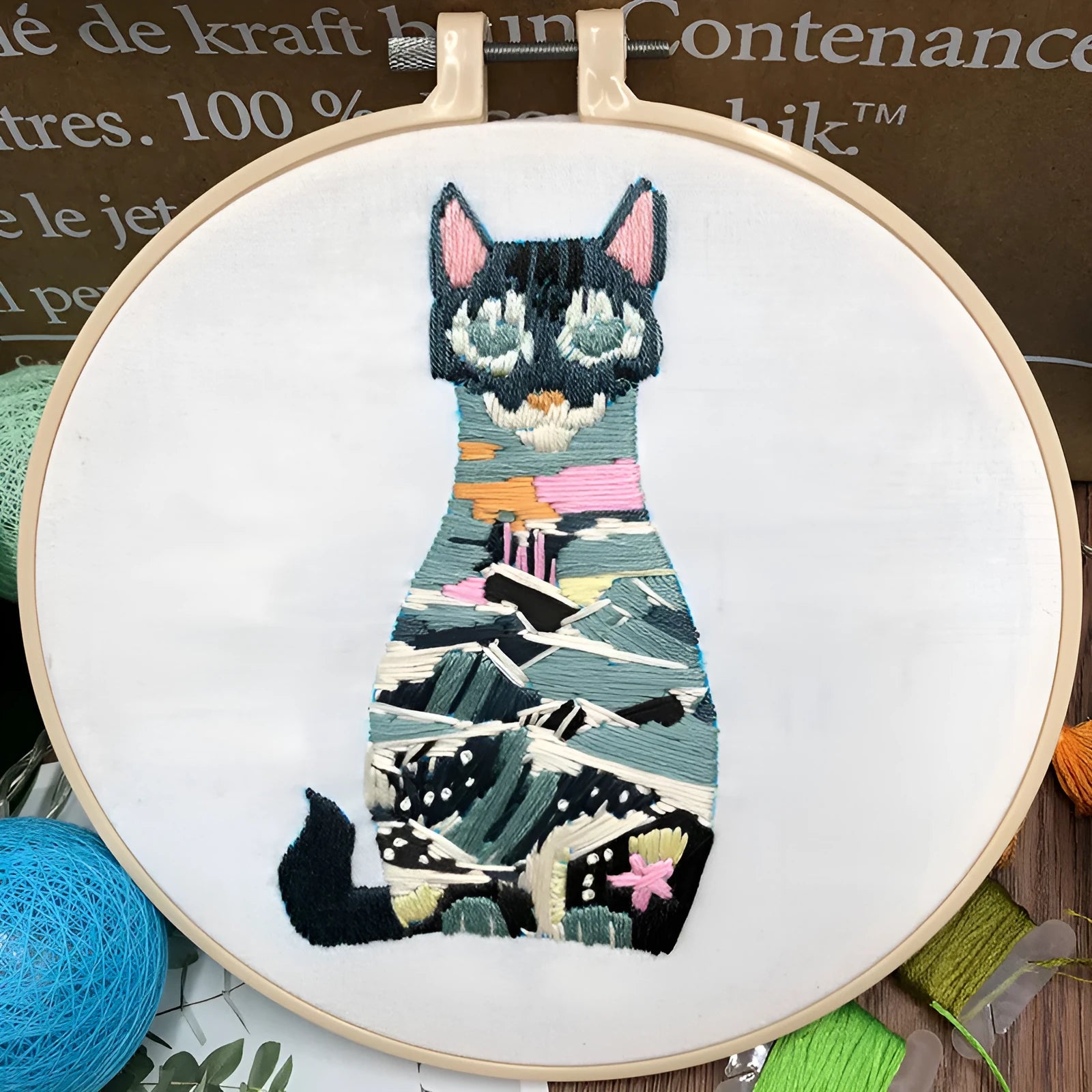 Cat three-dimensional European embroidery kit for beginners with fabric, hoop, and threads