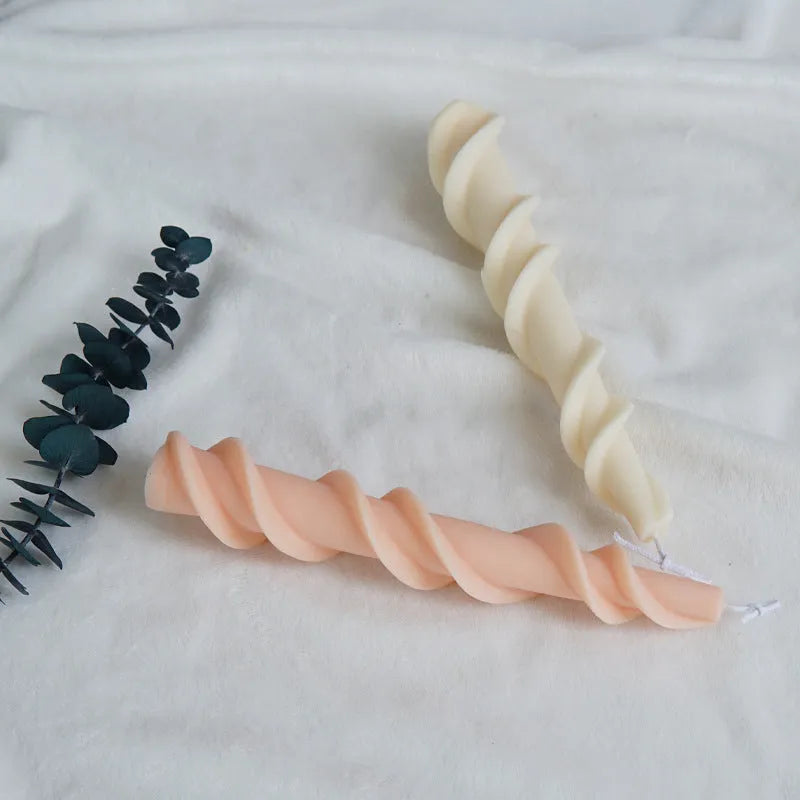 Yihai spiral lace silicone candle mold for creating decorative pillar candles