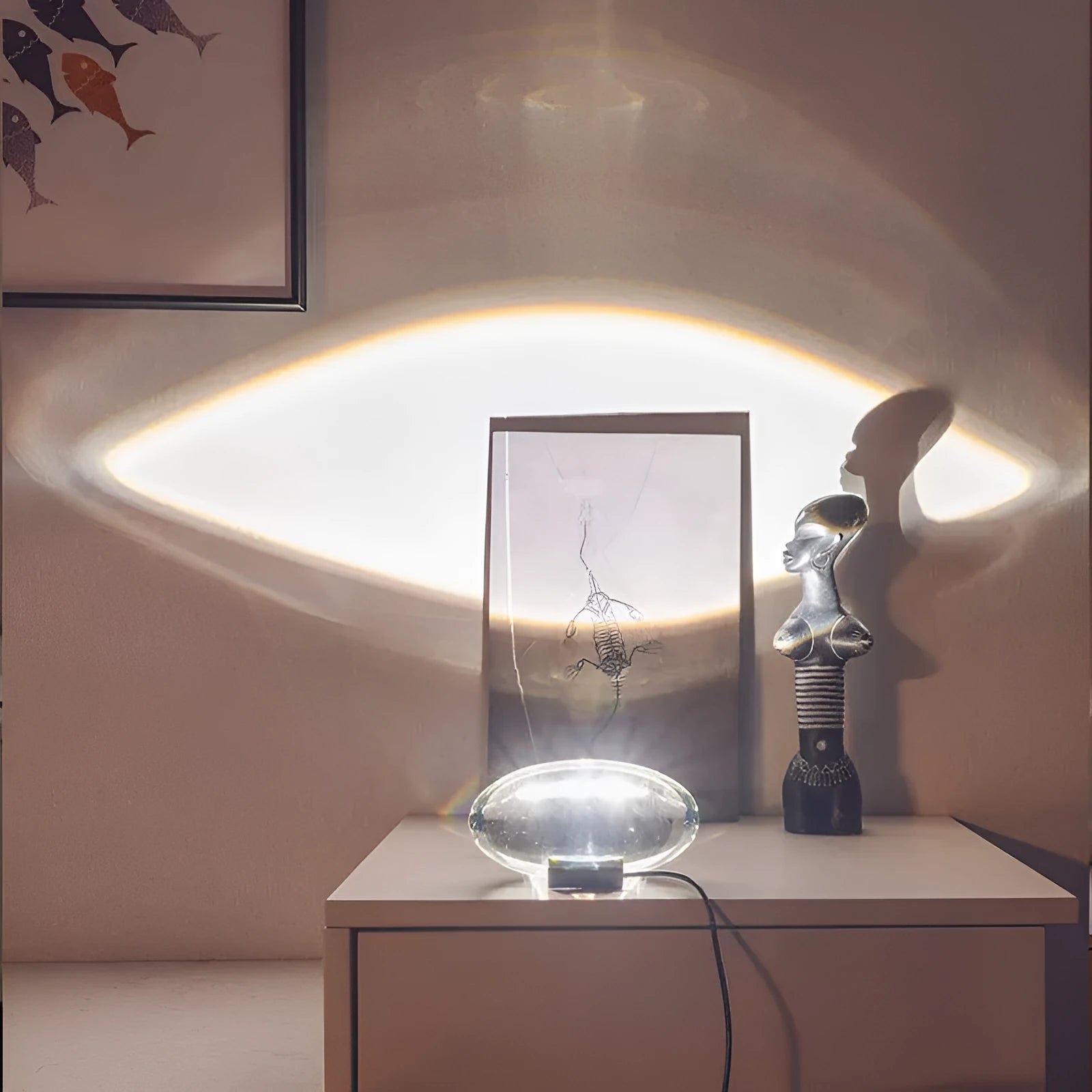 Plug-in projection lamp with crystal shade, warm LED light, 160x90mm, on tabletop