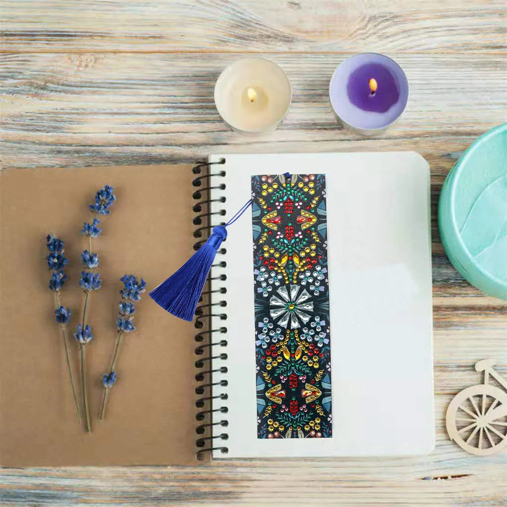 Diamond painting leather bookmark craft kit with mandala flower pattern embroidered using special-shaped round diamonds