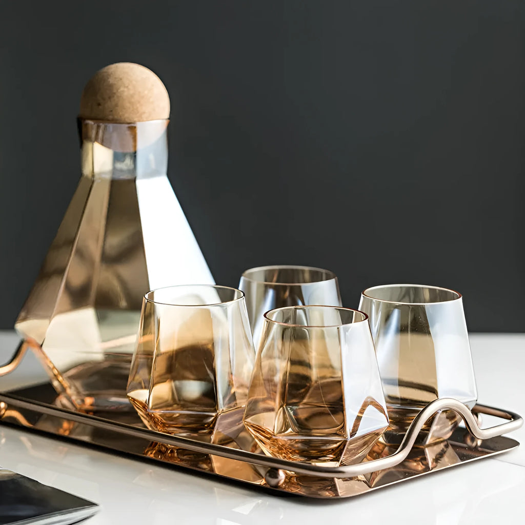 Large capacity cold water bottle set in quartz glass, transparent and amber colours, with cup