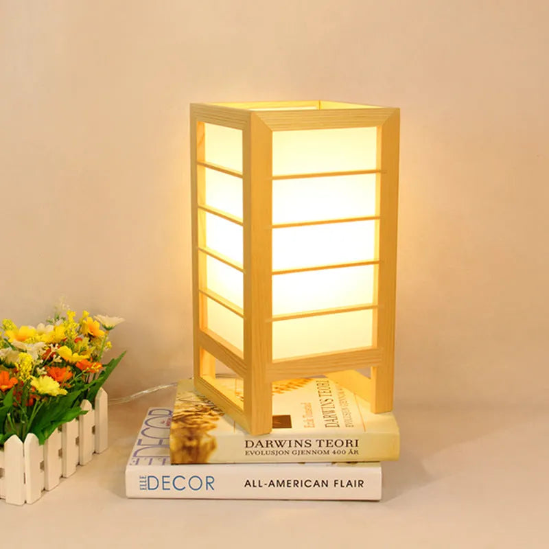Solid wood Korean style tatami bedside lamp with bamboo lamp holder