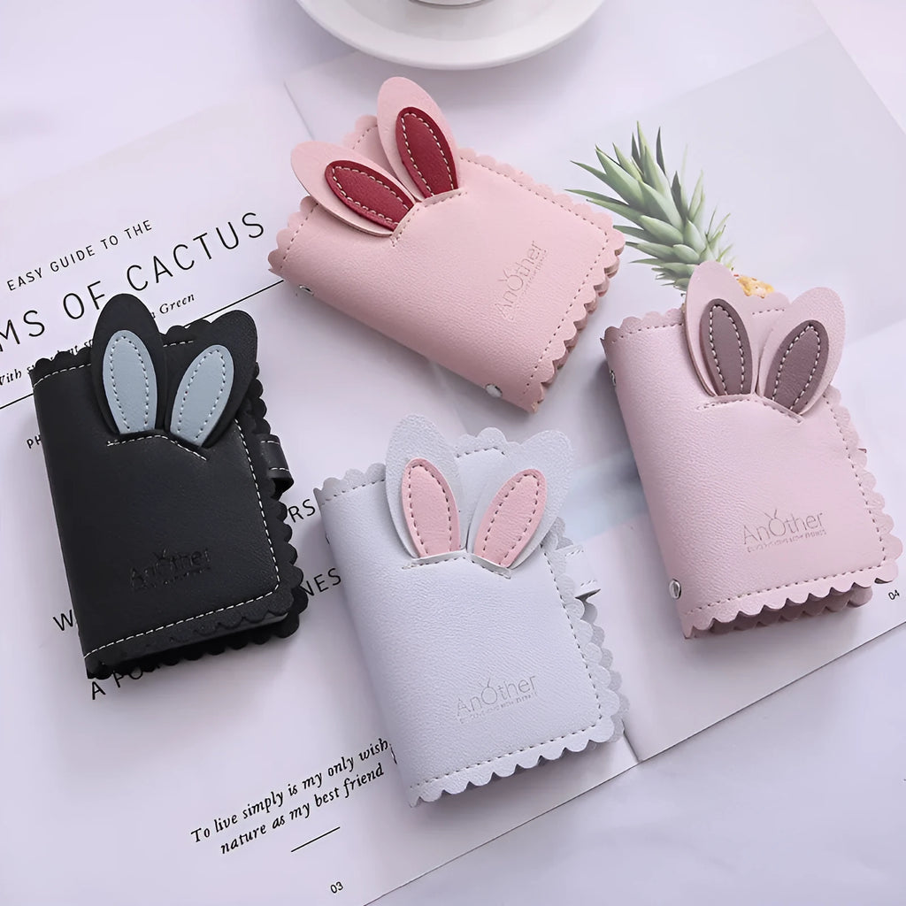 Anti-degaussing card holder with animal pattern in compact design for women, black colour with bunny style