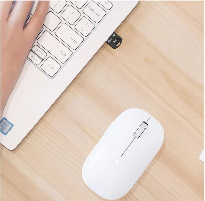 Computer wireless audio Bluetooth 5.0 USB adapter in black colour