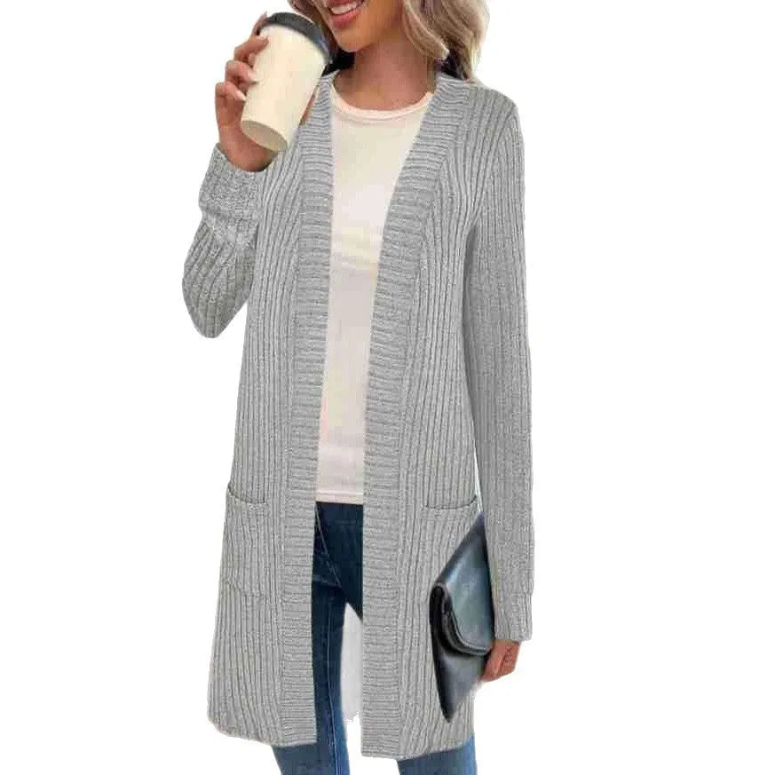 Loose knitted cardigan jacket with long sleeves and pockets in black, gray, or wine red polyester