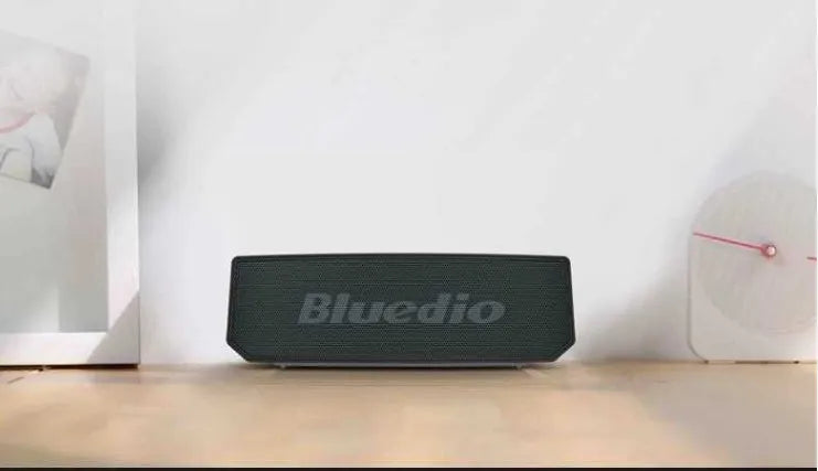 Black BS-6 cloud smart speaker with compact design measuring 227x68x74mm