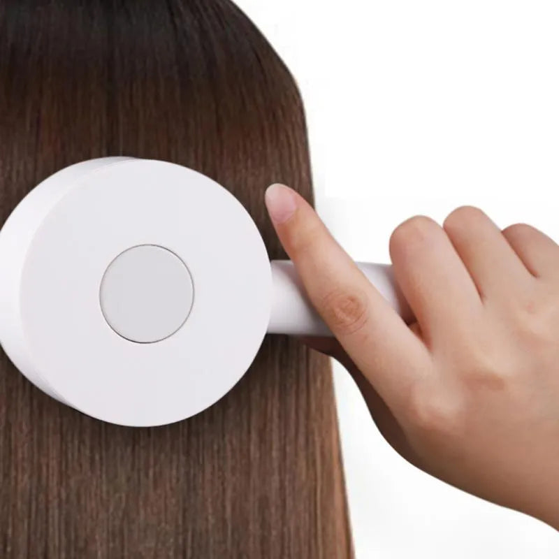 One-key self-cleaning hair brush with airbag cushion and round-head comb tips, 20x9cm, available in green pink and white
