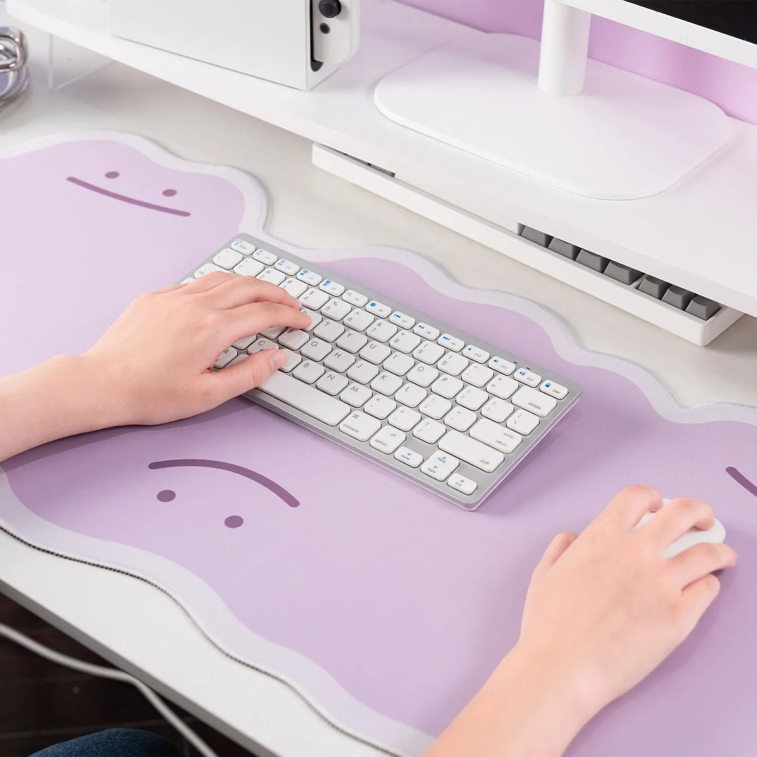 Extra large thickened e-sports mouse pad with lock edge and wrist rest, cartoon anime style