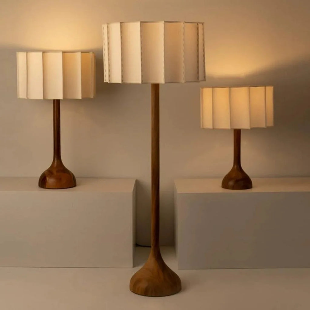 Japanese-style solid wood table lamp on living room table, 32 x 50cm, three-colour light source
