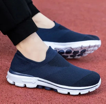 Spring and summer elderly fabric footwear in multiple colours with slip-on design