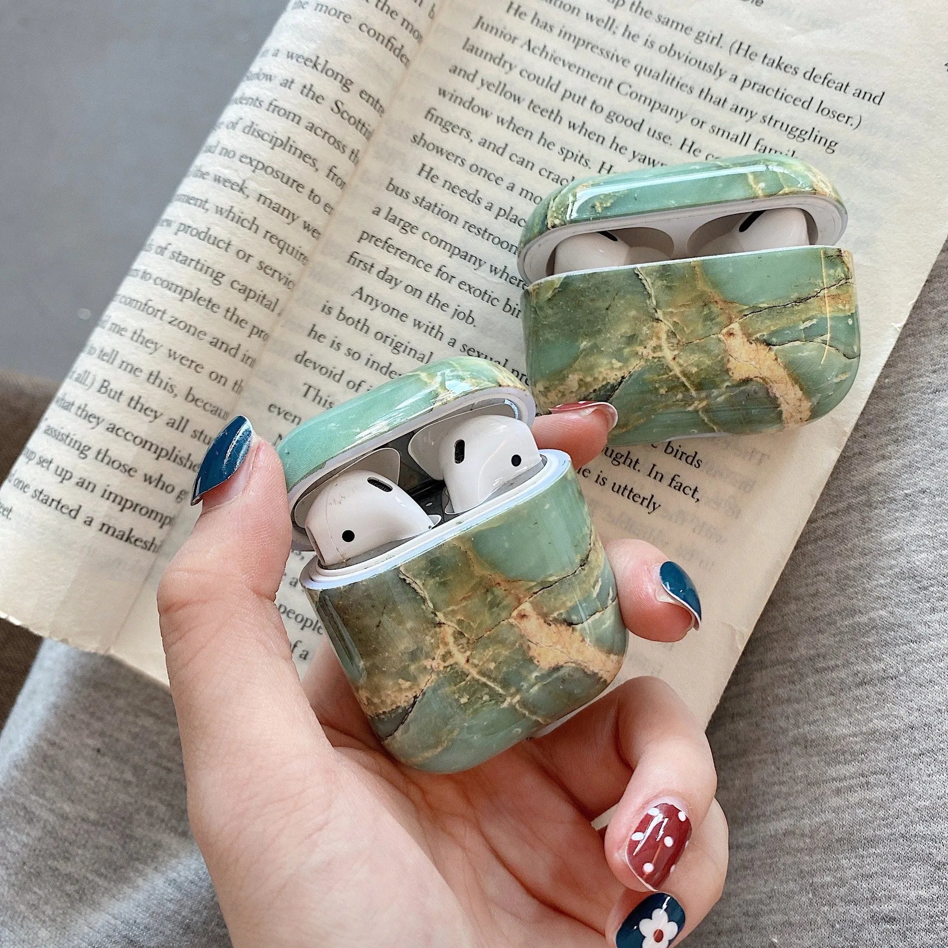 2nd generation Bluetooth earphone case PC hard shell marble finish for Airpods 1/2 and Airpods Pro