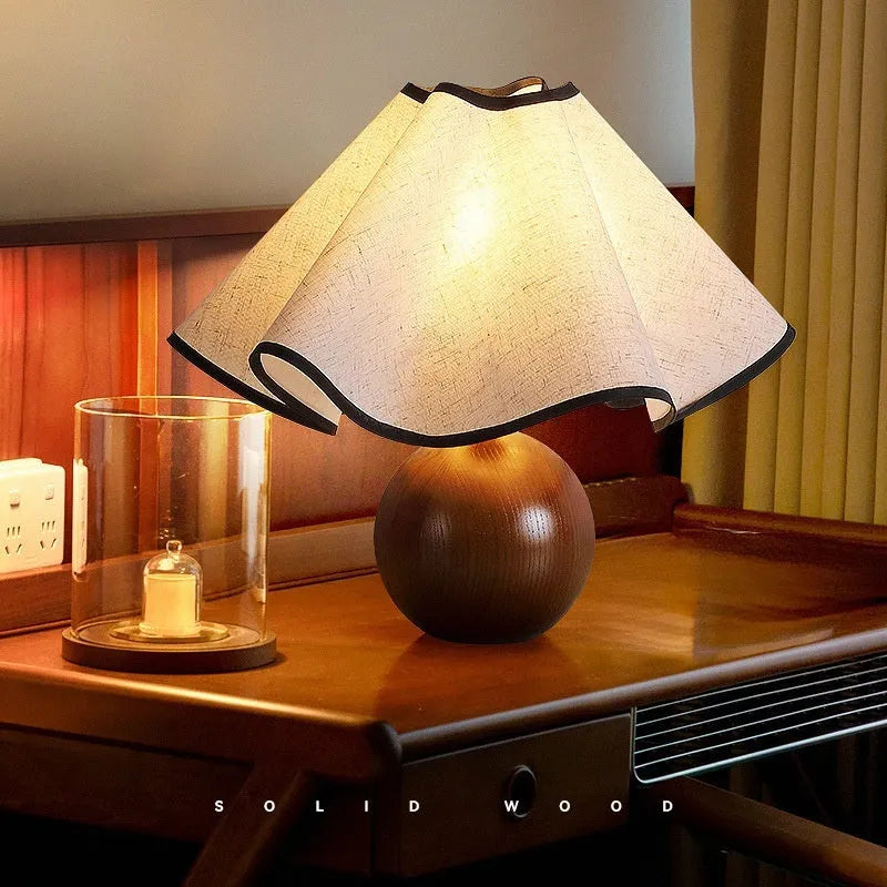 Retro solid wood table lamp walnut creative petal design desk lamp with three colour Earth instrument
