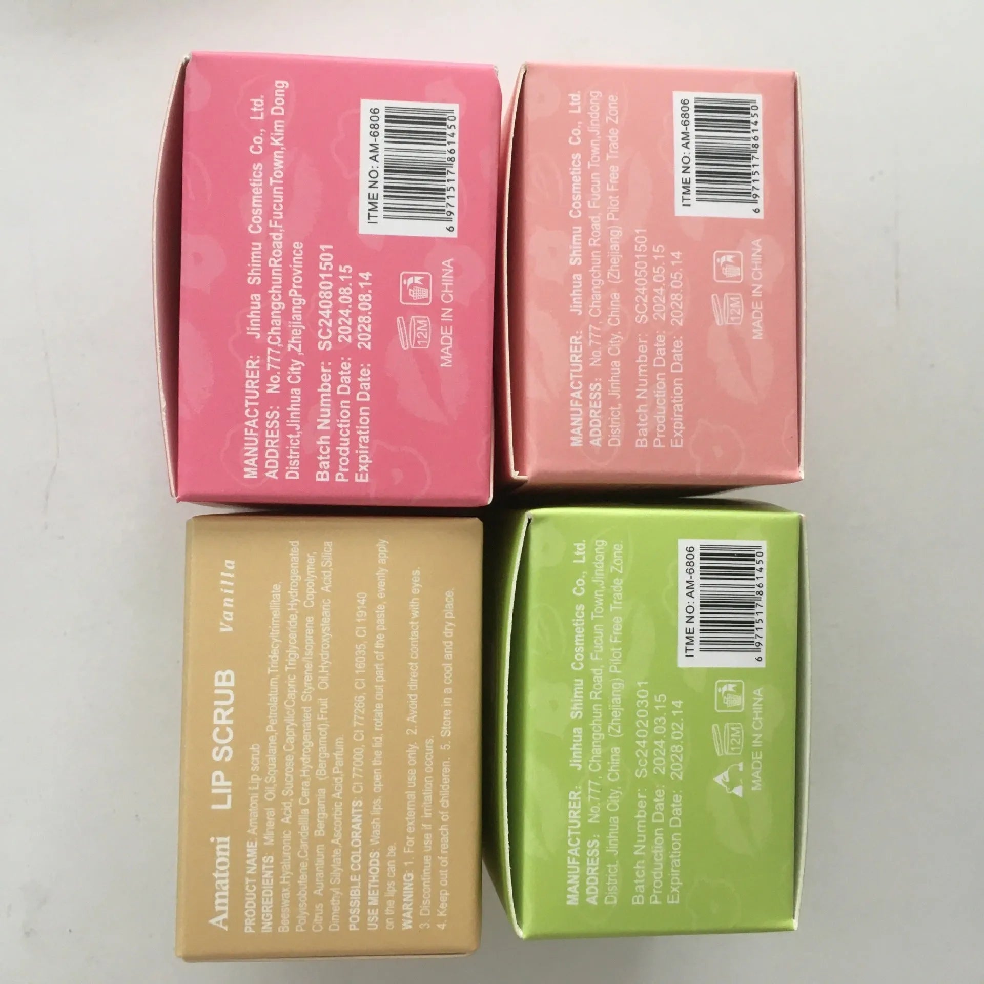 Amatoni Lip Scrub jar in 30g size with Coconut, Raspberry, Vanilla, or Watermelon flavour options.
