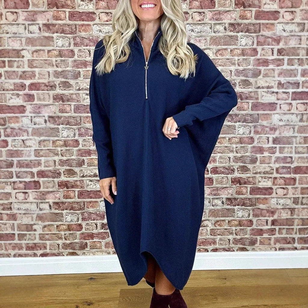 Women's solid colour knitted dress with front zipper and loose fit in dark green