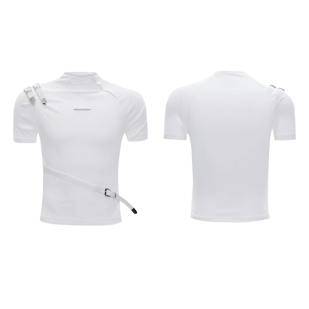 Cotton men's short sleeve T-shirt with metal belt detail and stand-up collar in slim fit design