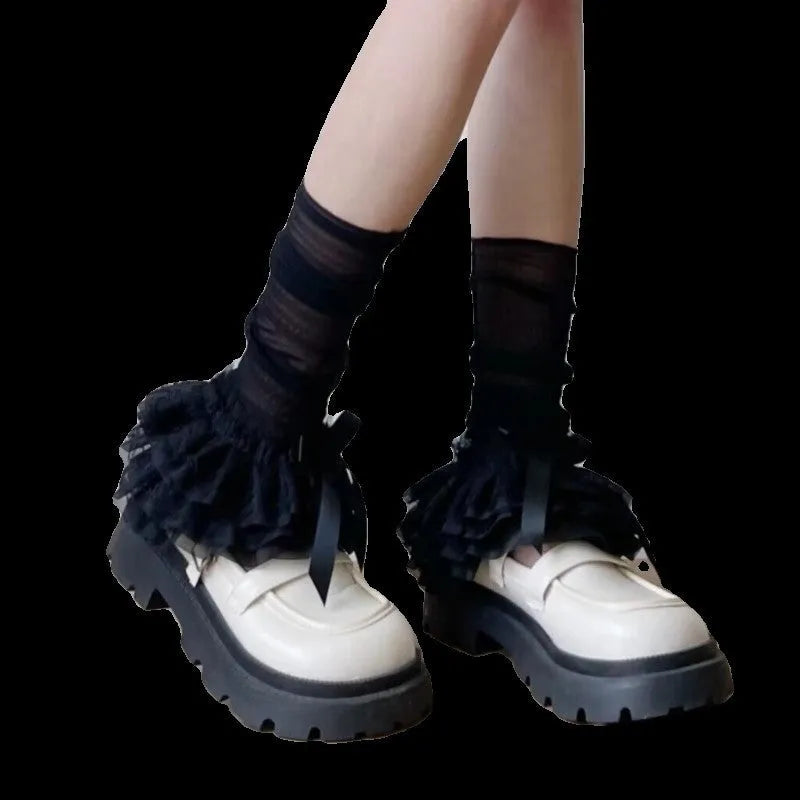 Thin ice silk sunscreen lace socks for women, invisible mid-calf, antibacterial deodorant, black solid colour, mesh craft