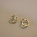 S925 silver fishtail earrings with 14k golden plating in gold and white gold colours